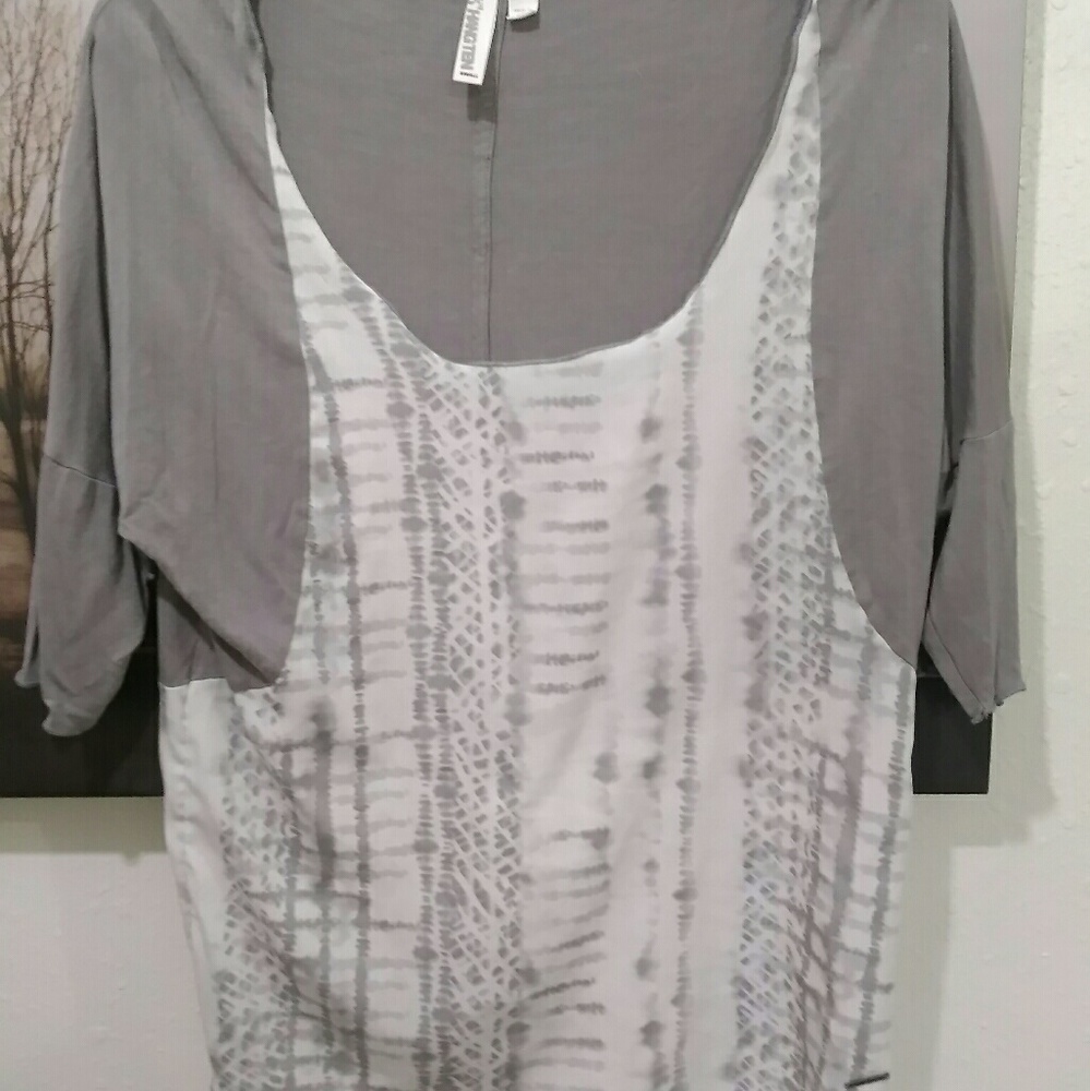 Hang Ten Flowy Top